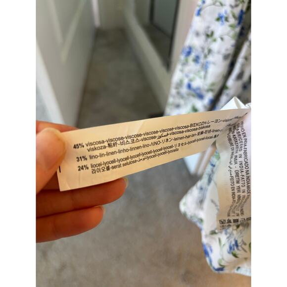 NWTs Sold Out Zara Printed Rustic Floral Dress Smocked size xs $90 A27 - Picture 9 of 11